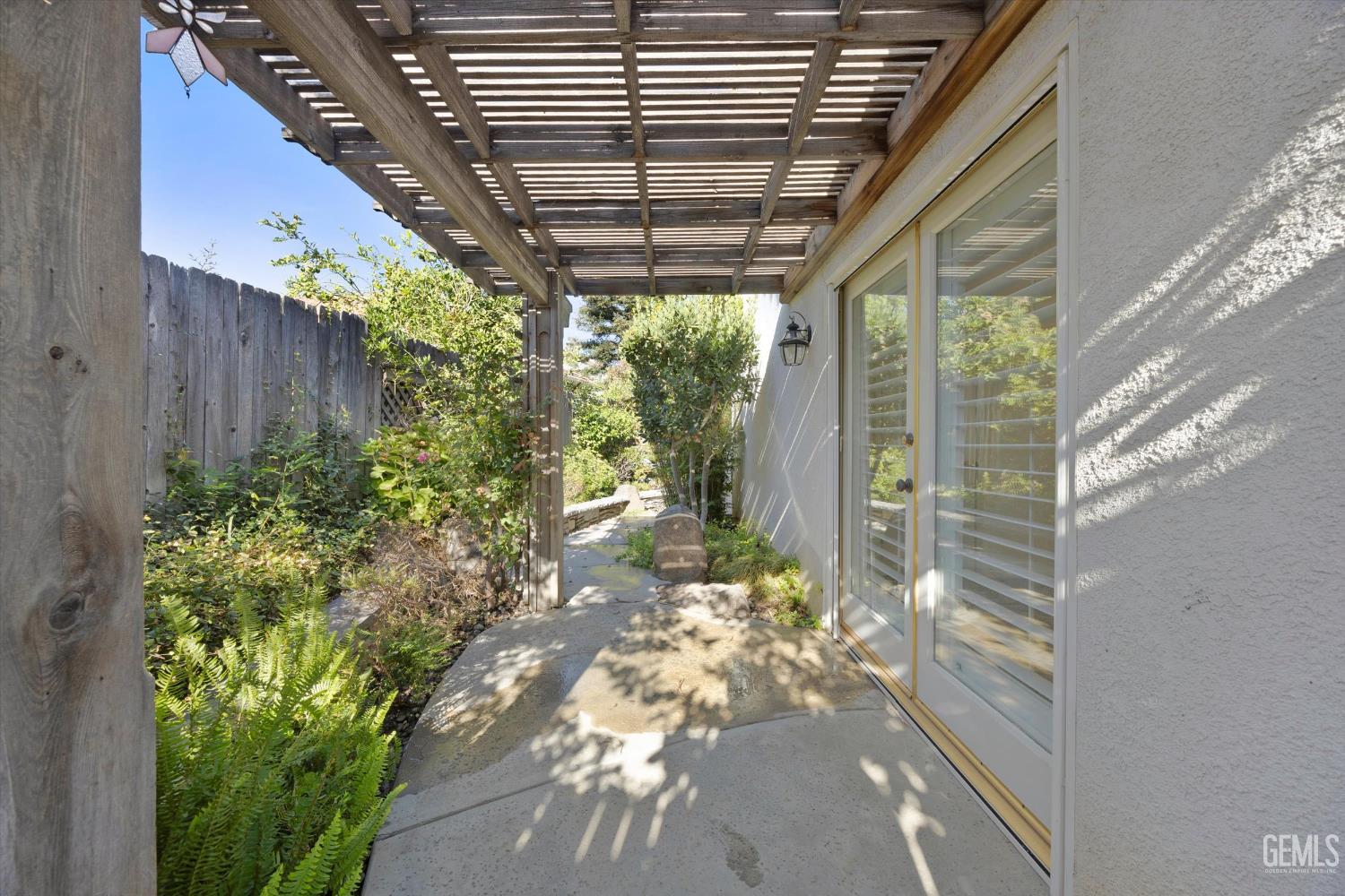 8707 Beau Maison Way