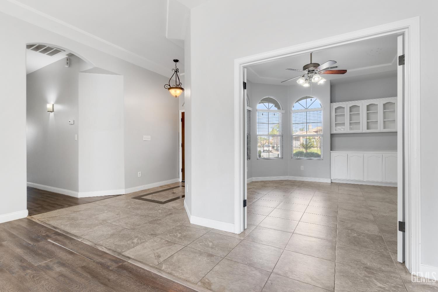 8509 Nine Iron Drive