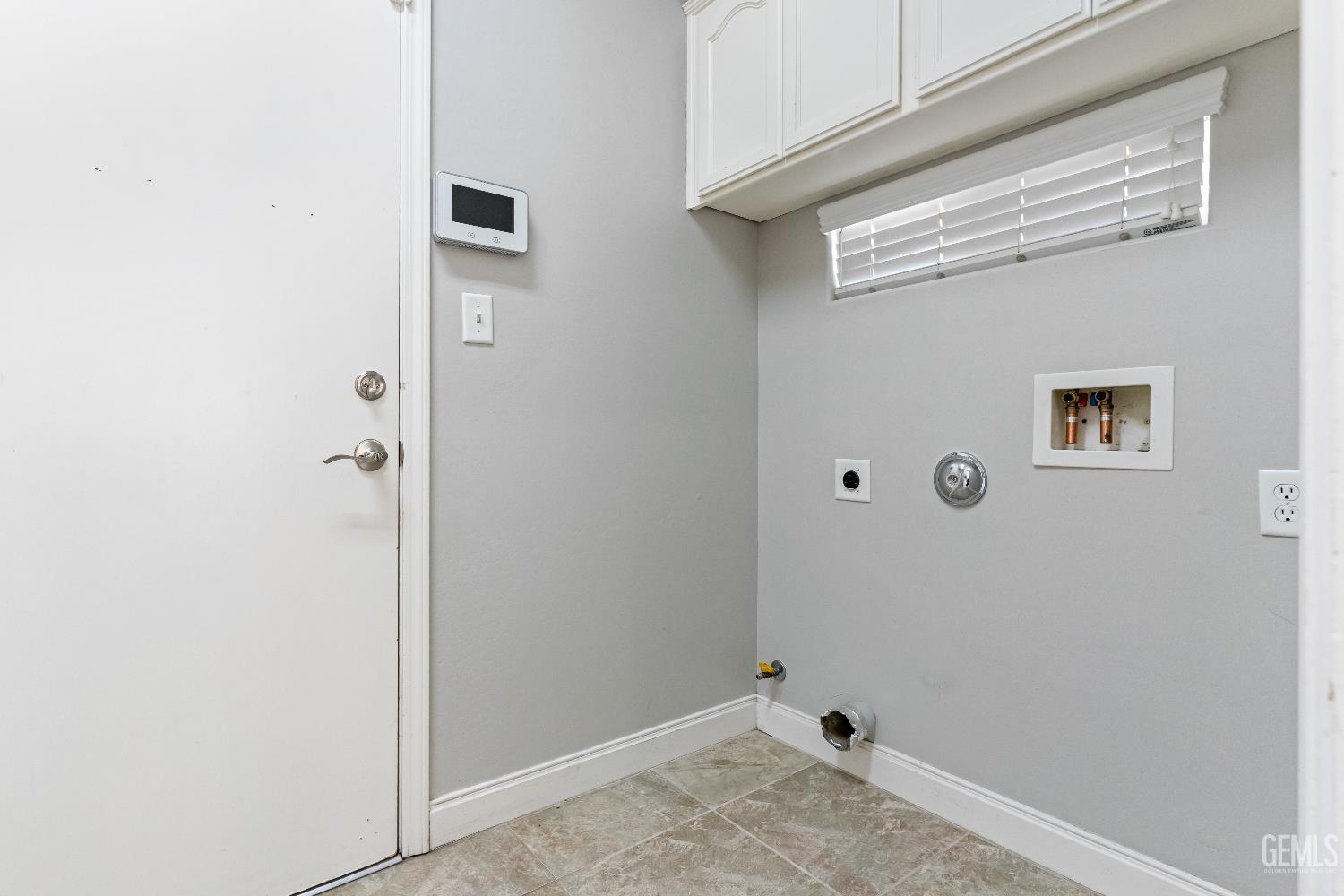 8509 Nine Iron Drive