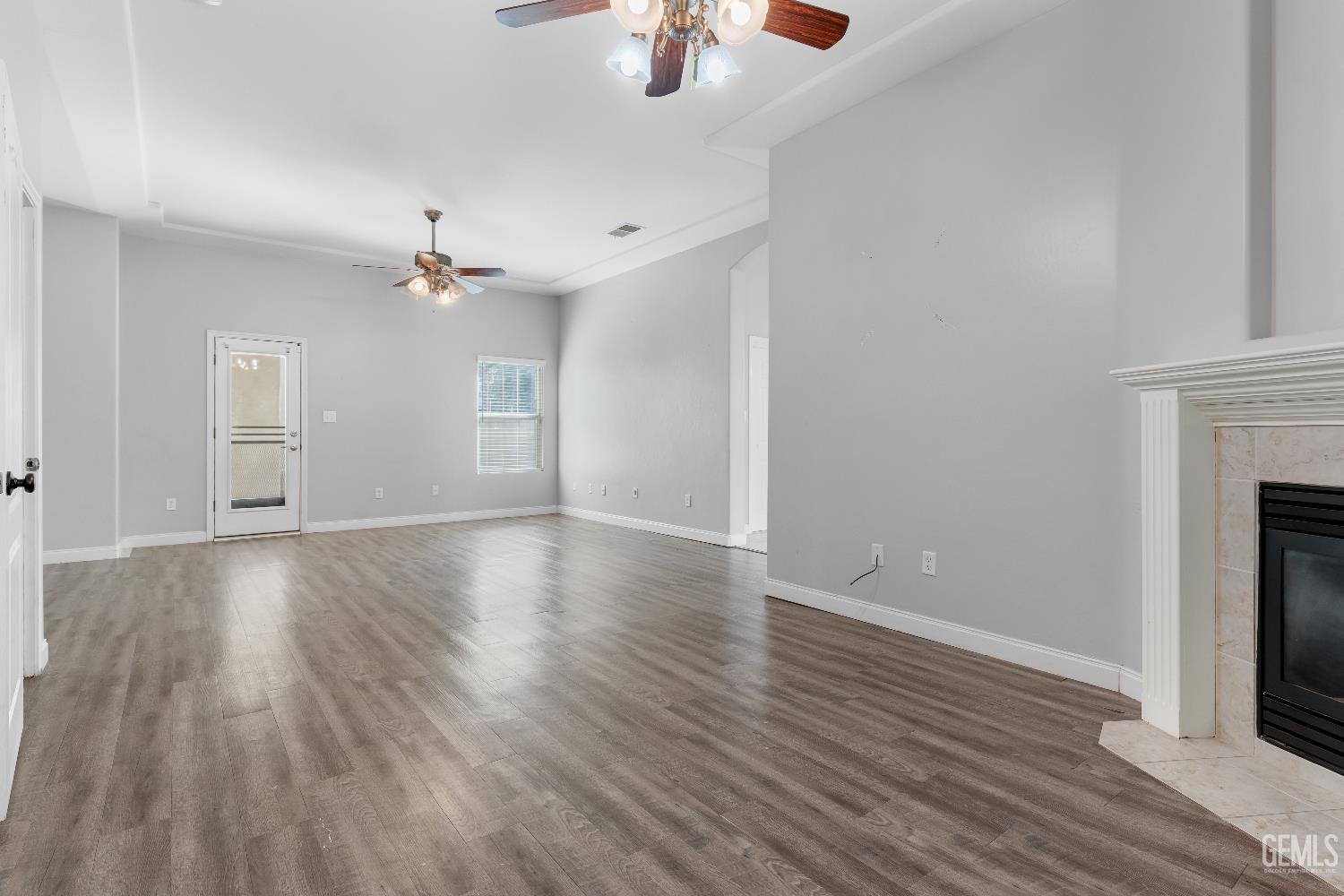 8509 Nine Iron Drive