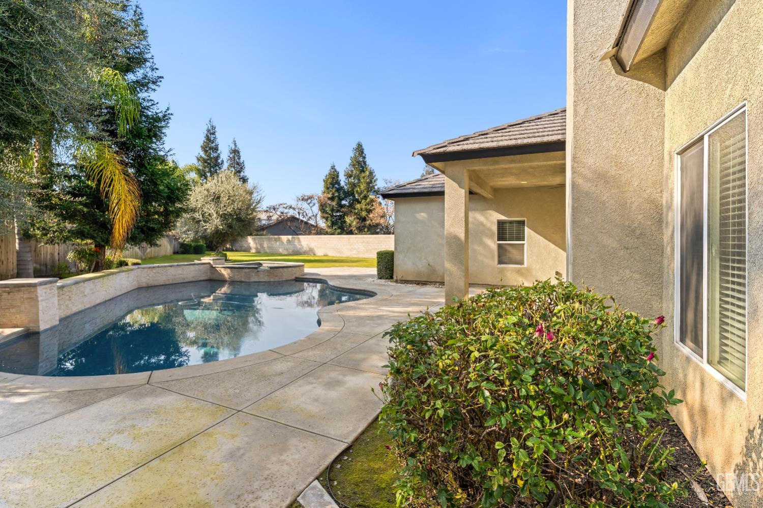 8509 Nine Iron Drive