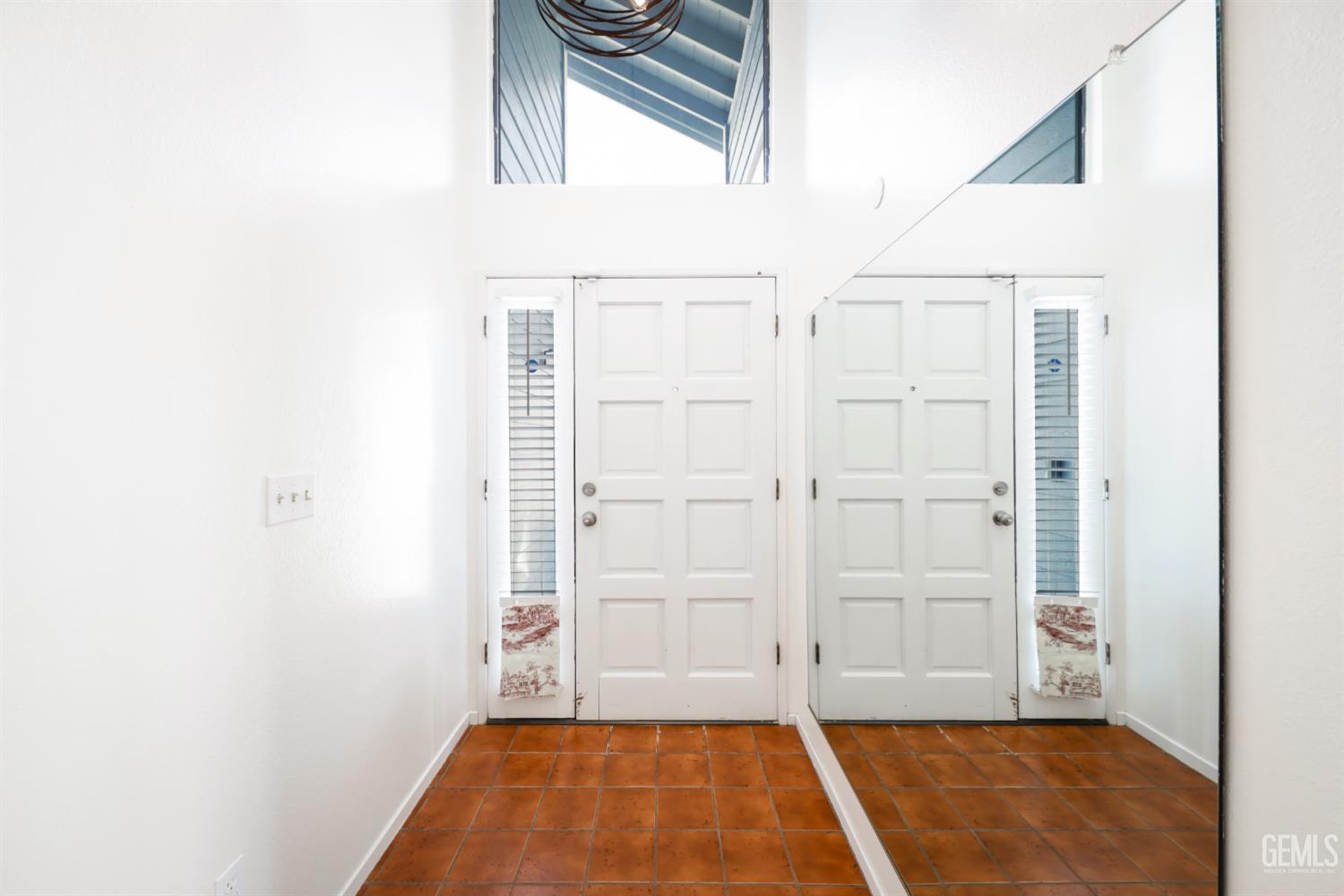 7134 Hanover Circle