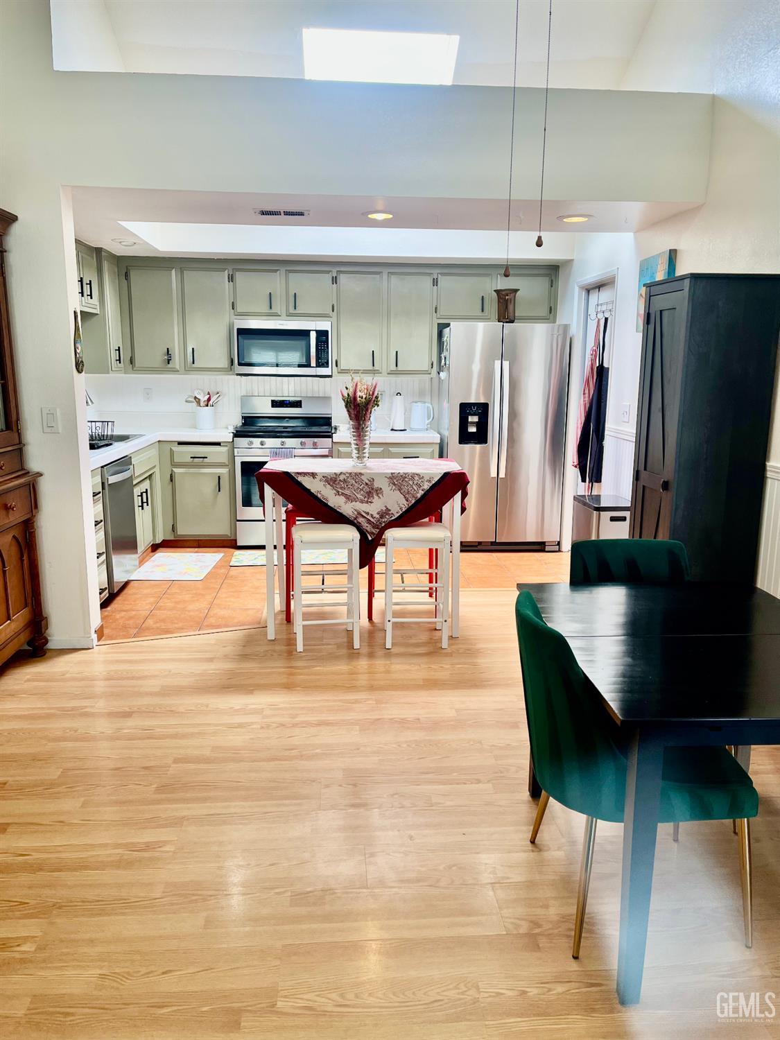 7134 Hanover Circle