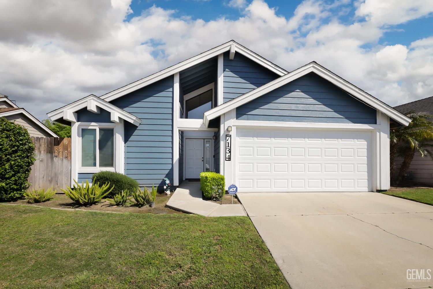7134 Hanover Circle
