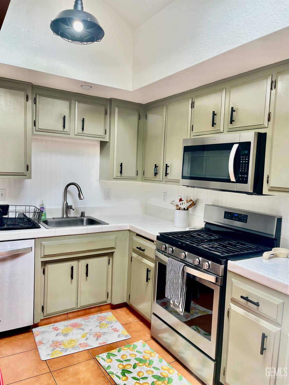 7134 Hanover Circle
