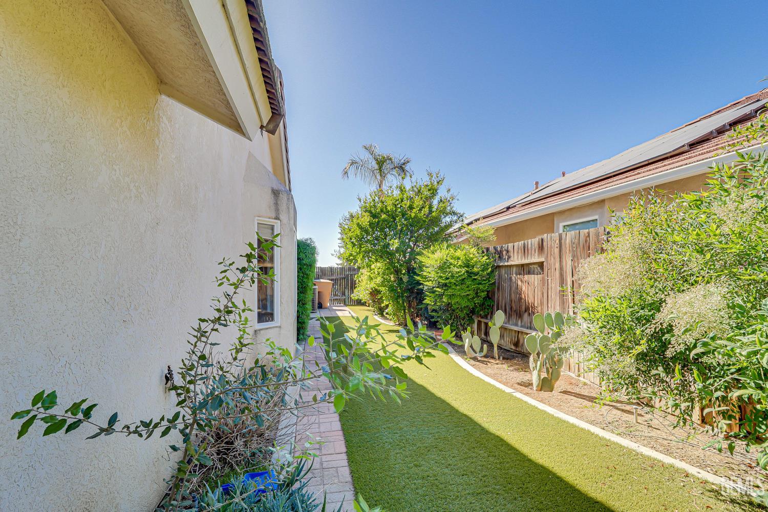 8606 Rockhampton Drive