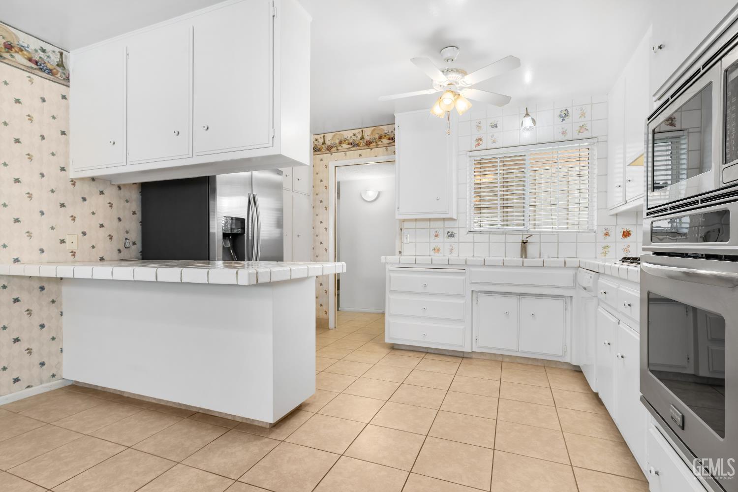 2715 Clemson Court