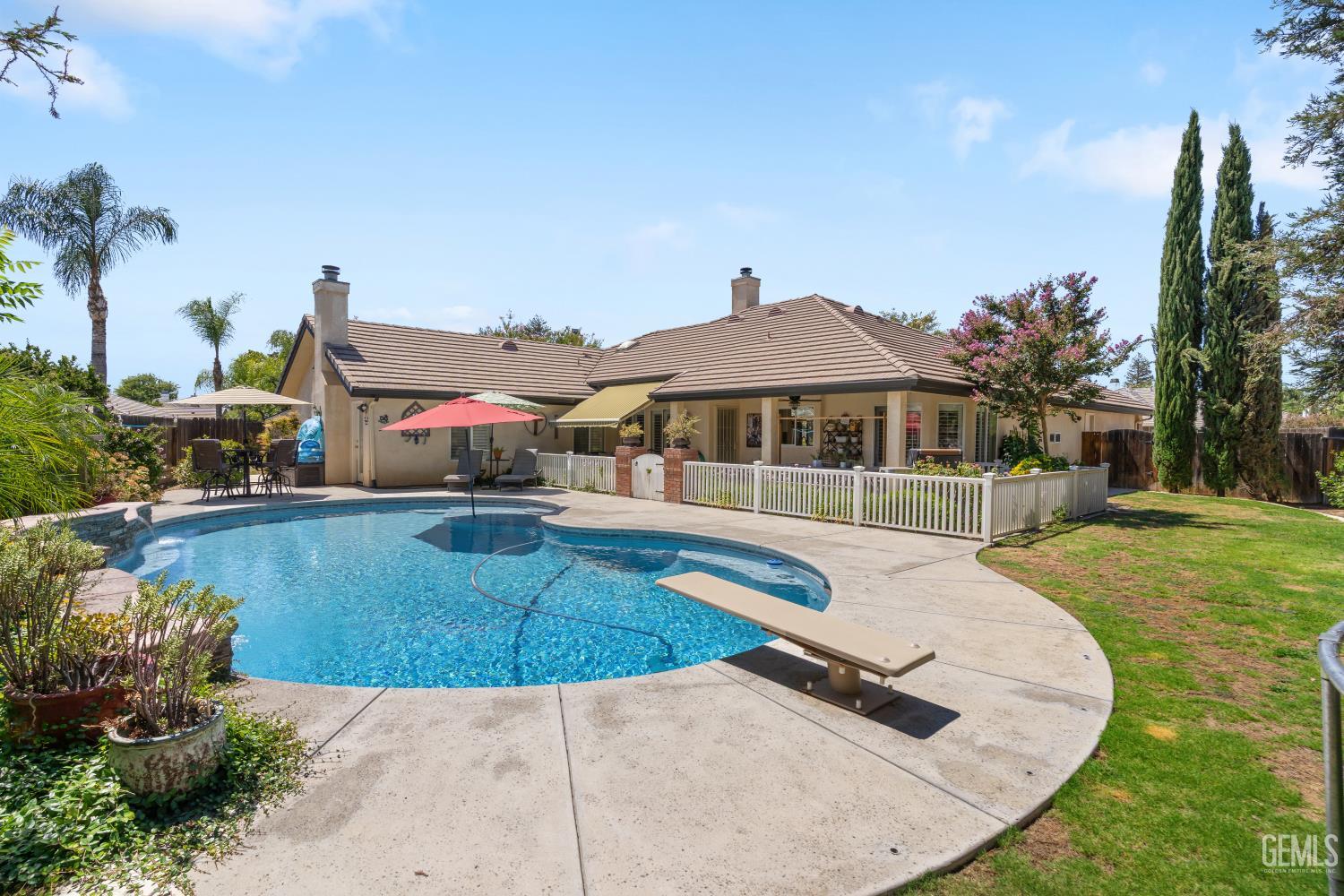 10507 Chapel Hill Way