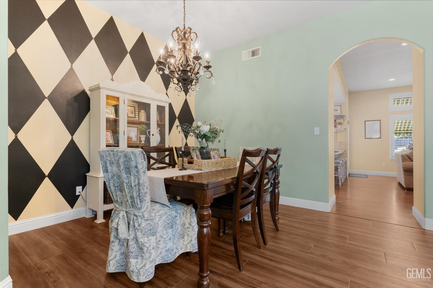 10507 Chapel Hill Way