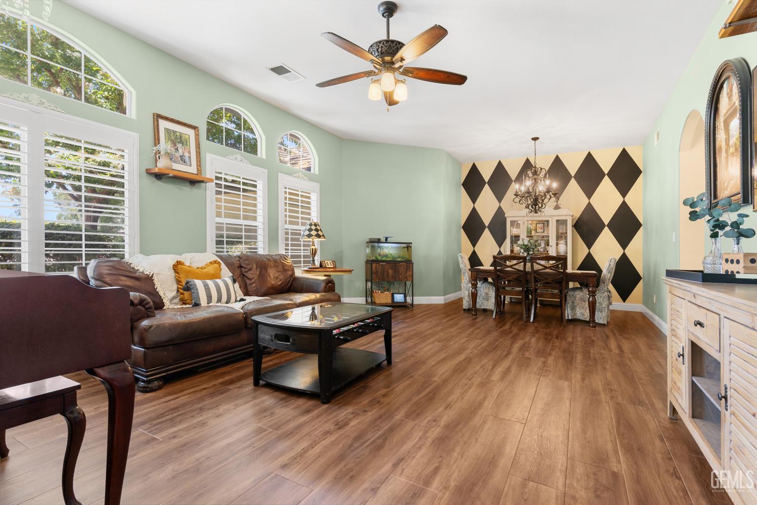 10507 Chapel Hill Way