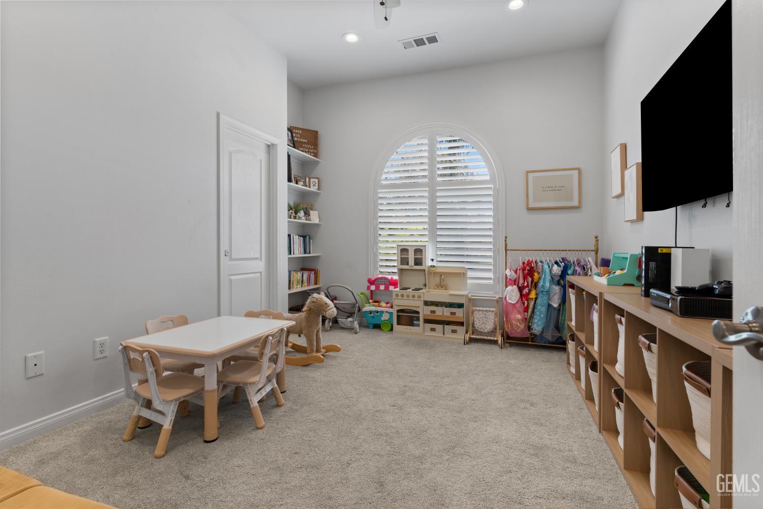 13506 Coco Palm Court
