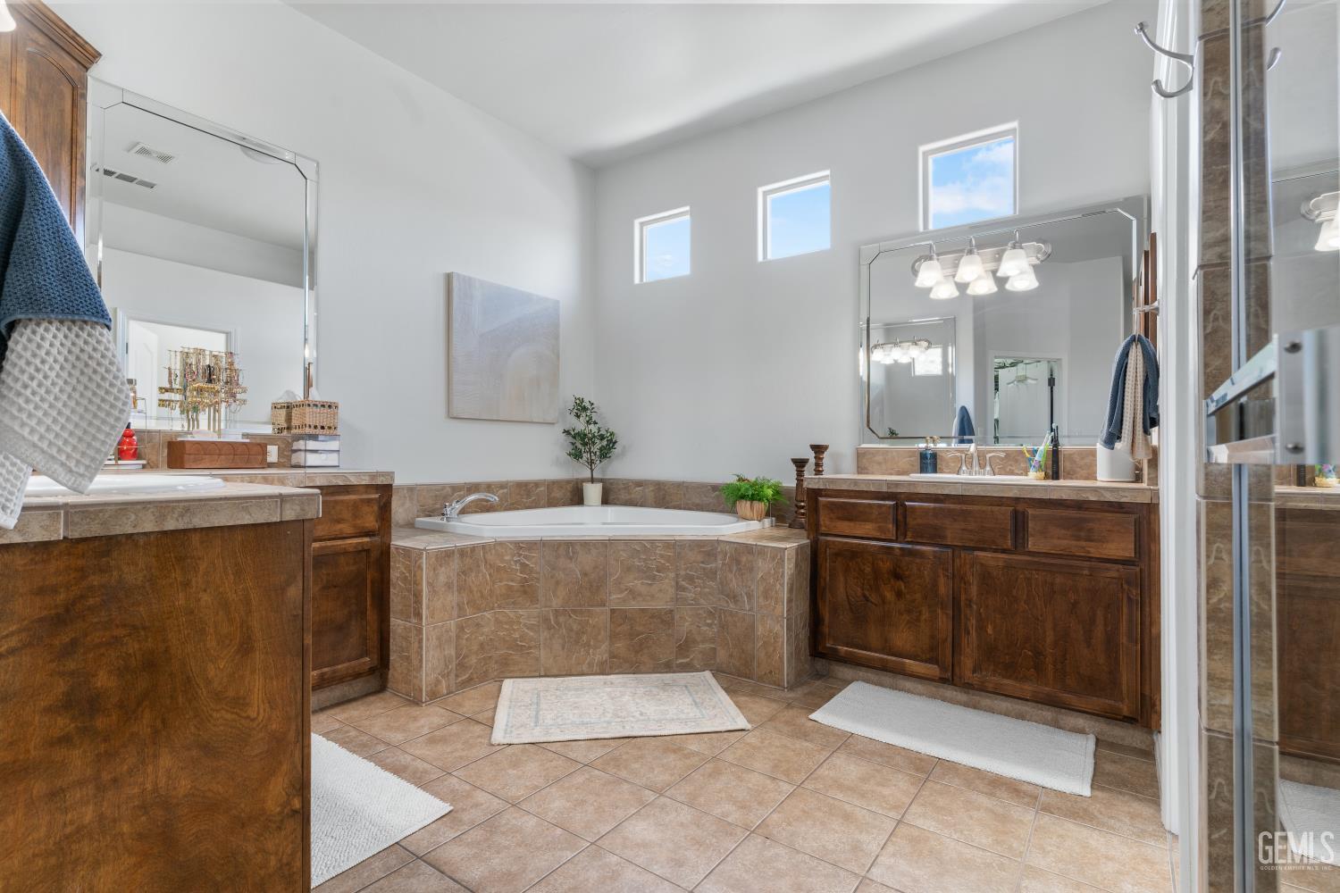 13506 Coco Palm Court