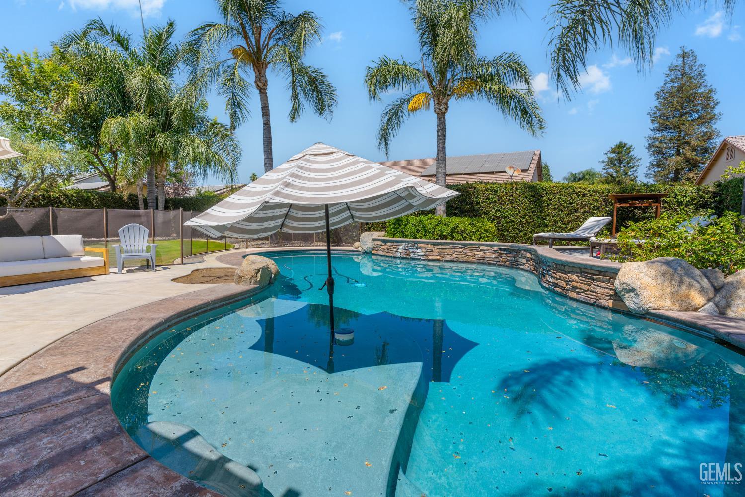 13506 Coco Palm Court
