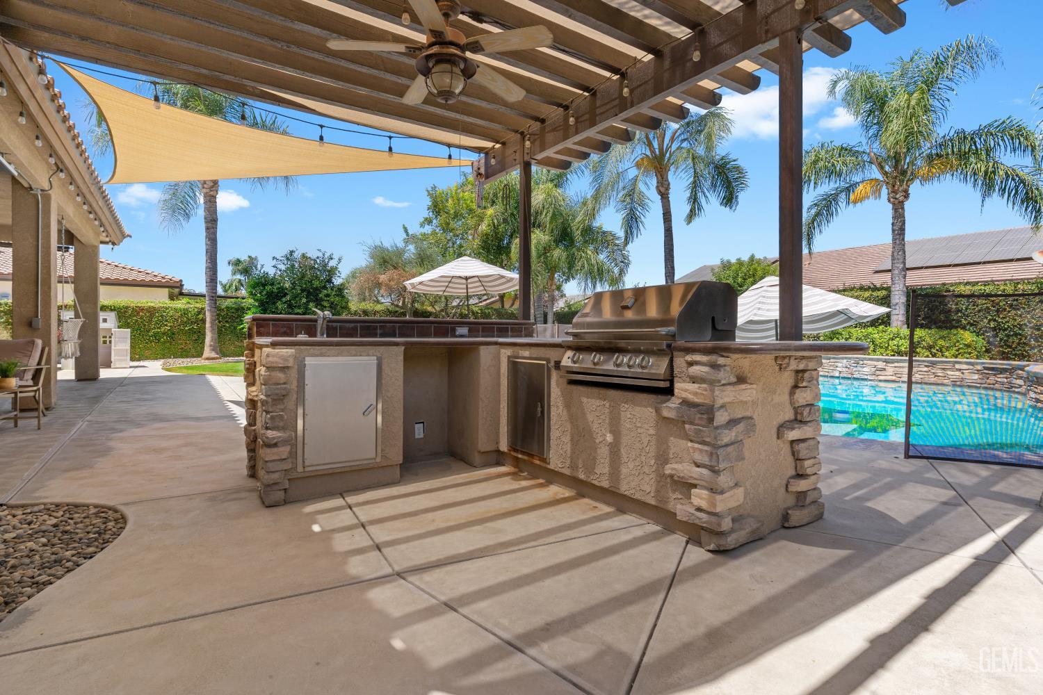 13506 Coco Palm Court