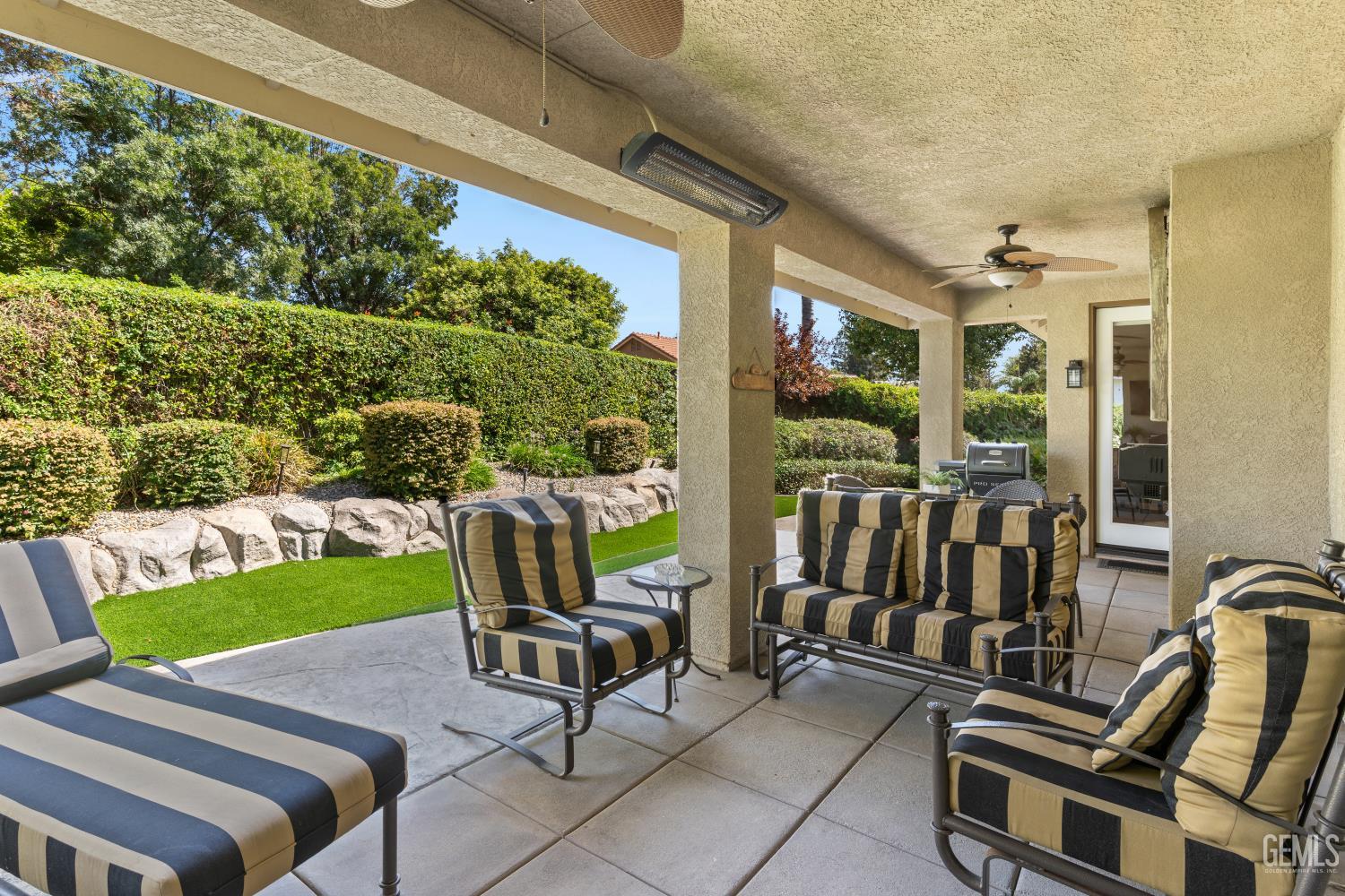 2914 Rose Petal Street