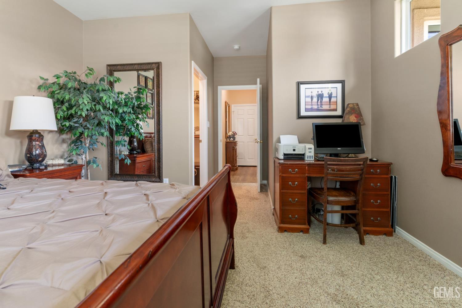 2914 Rose Petal Street