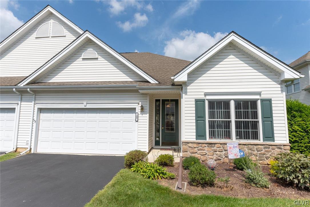 86 Moor Drive