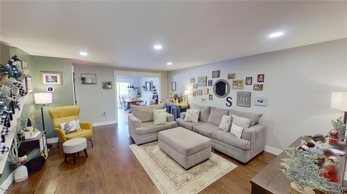 8087 Heritage Drive