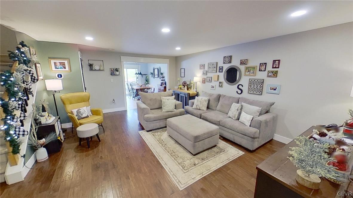 8087 Heritage Drive