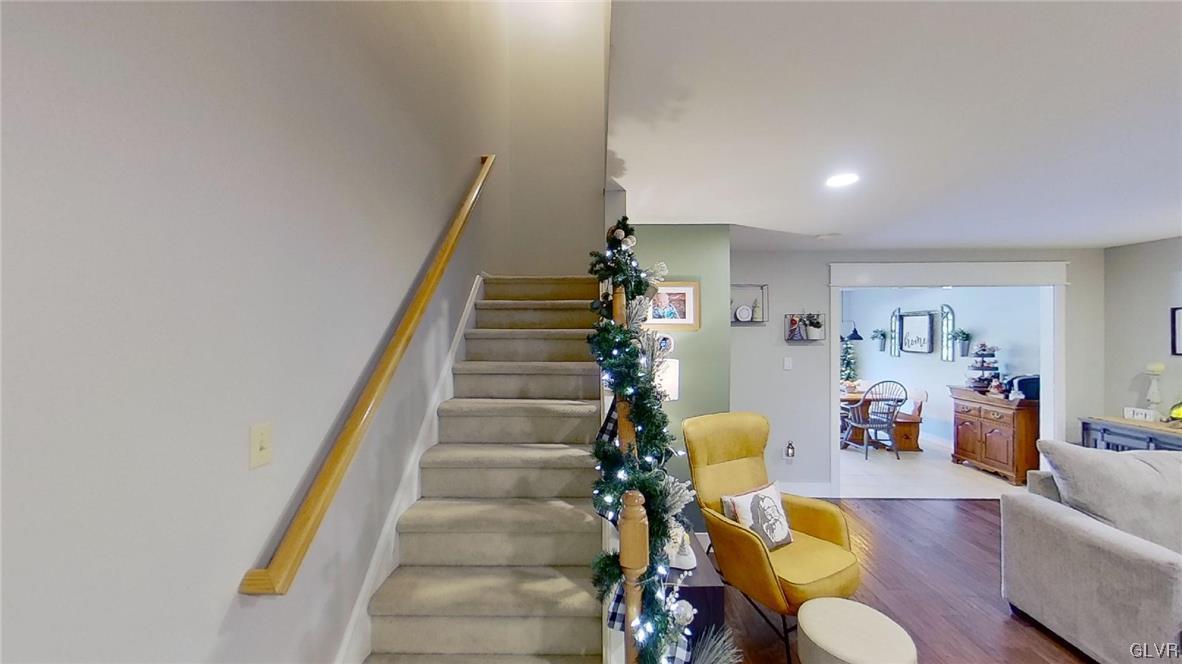 8087 Heritage Drive