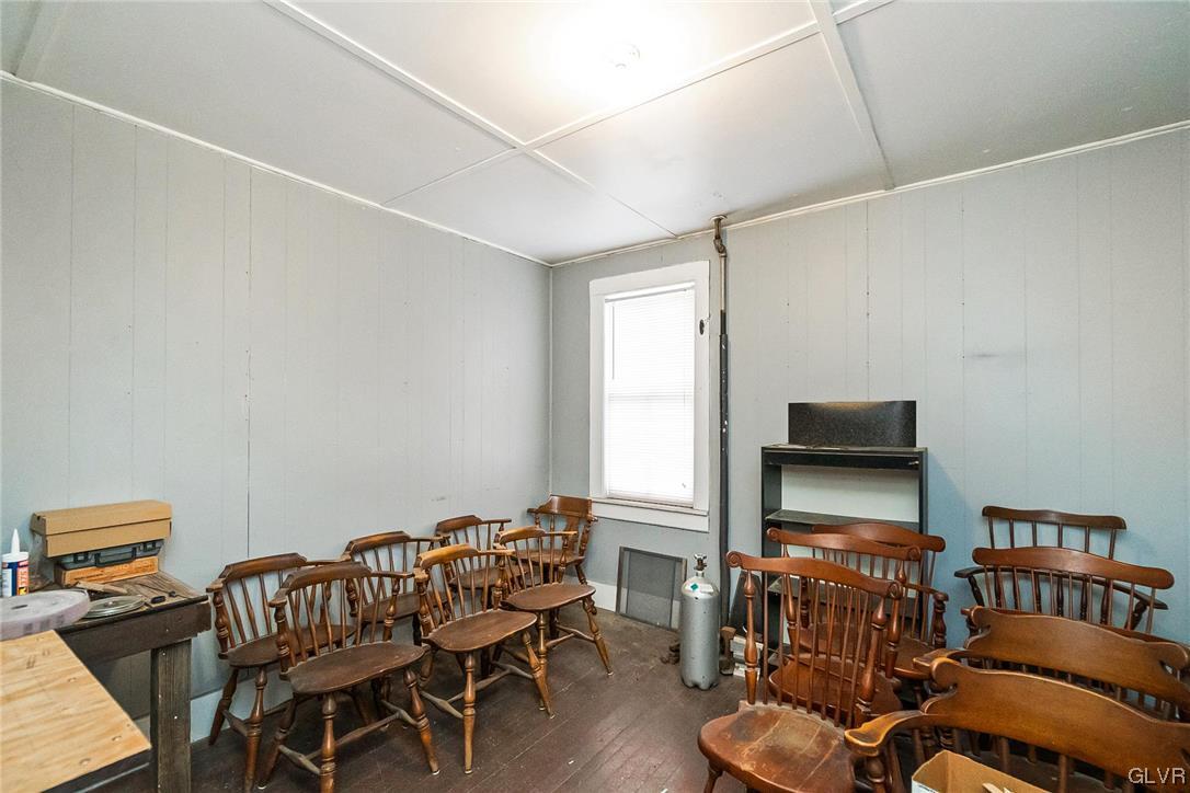 1852 Astolat Road