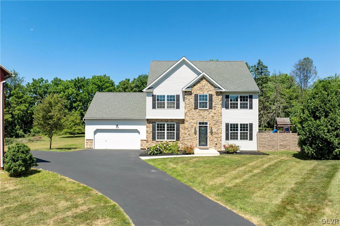 5679 Clauser Road