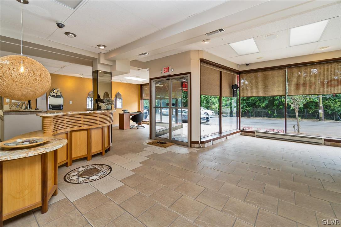 427 Front Street Ground Floor