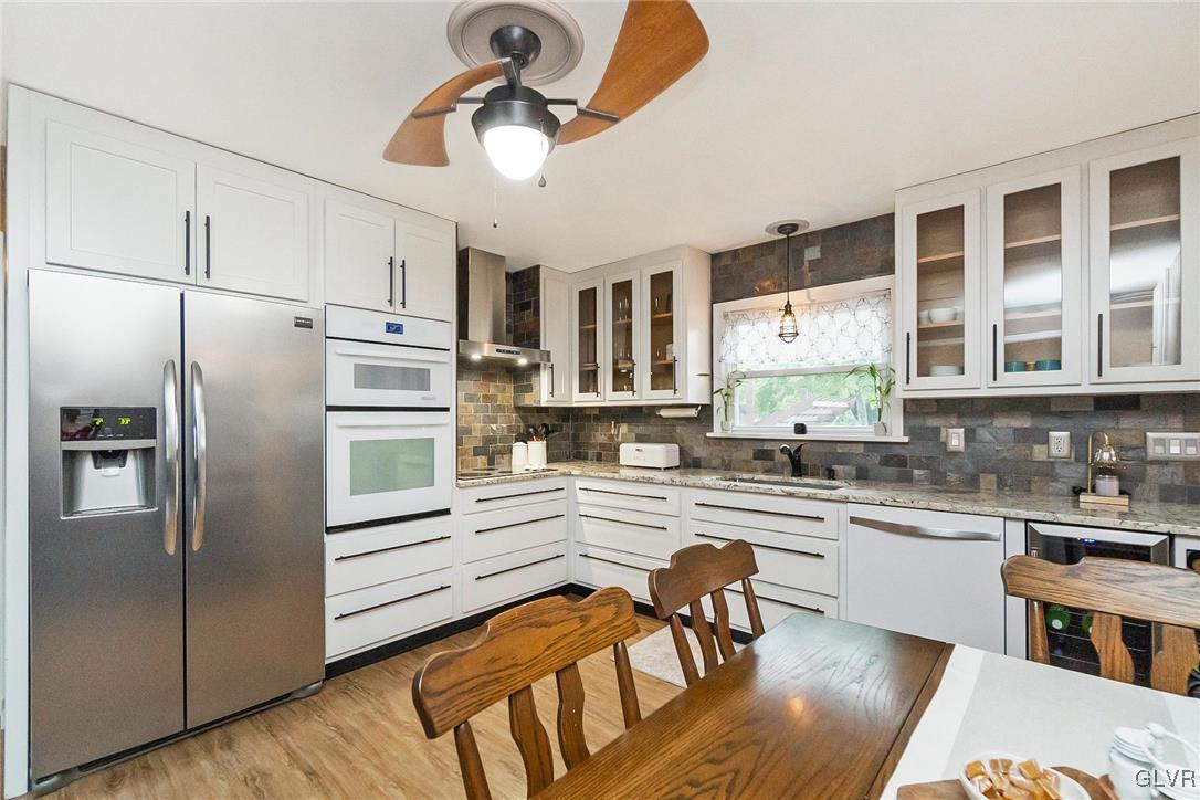 155 East 1St Street