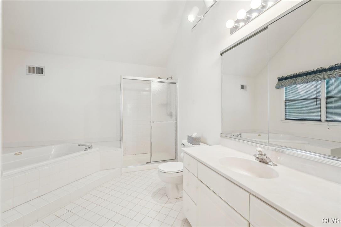 2038 Majestic Overlook Drive