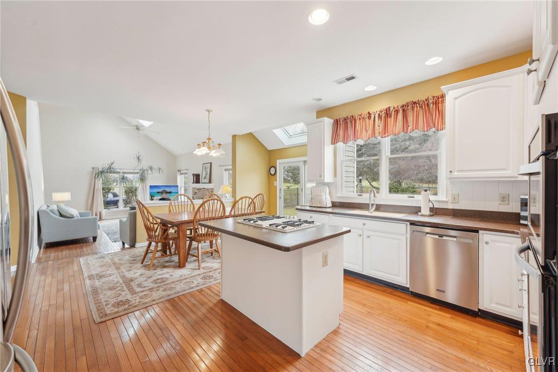 2038 Majestic Overlook Drive