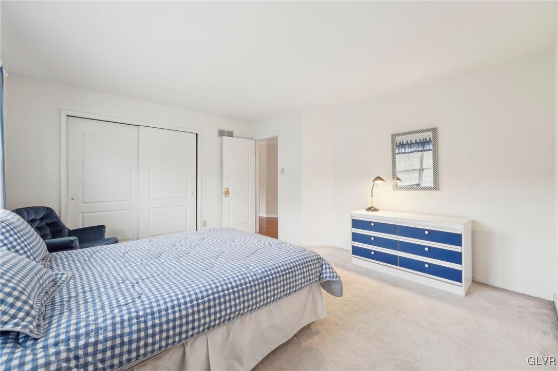 2038 Majestic Overlook Drive