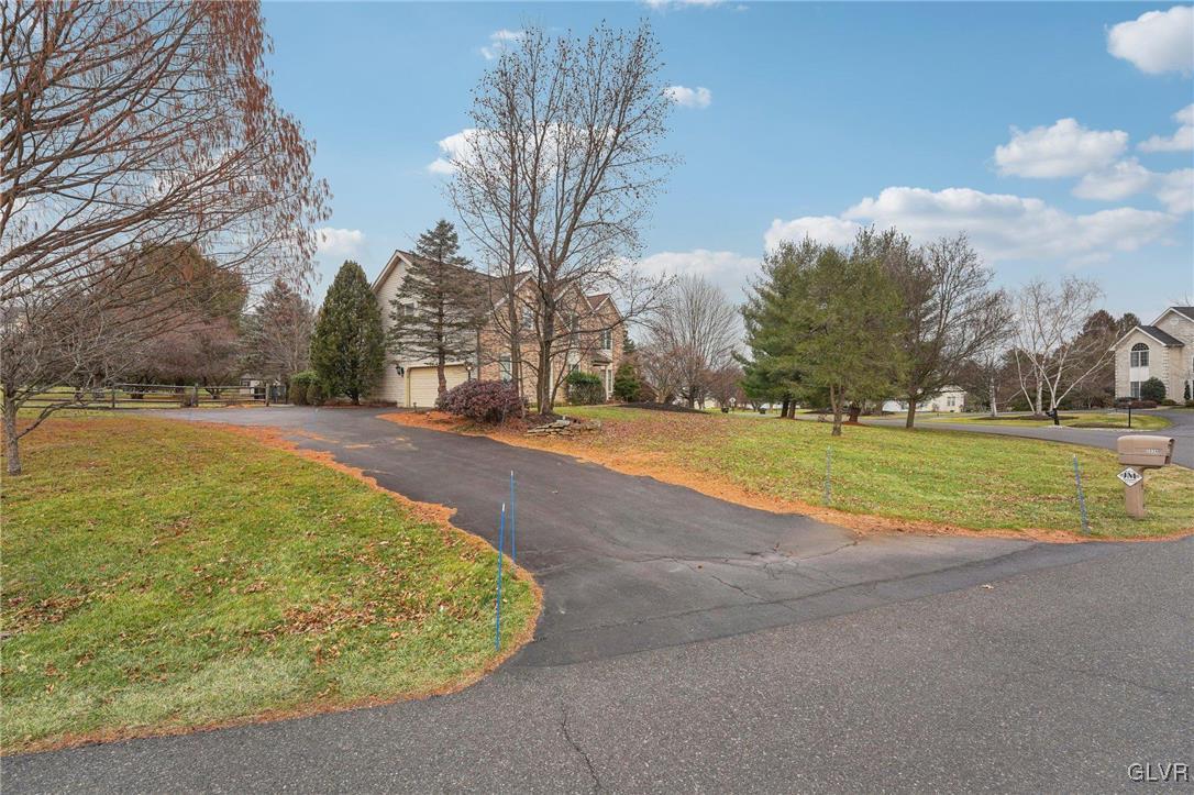 2038 Majestic Overlook Drive