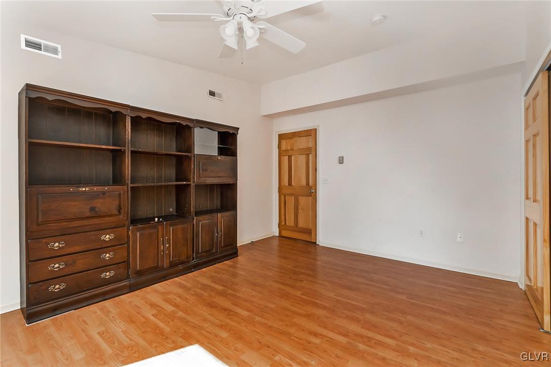 427 Front Street 3F
