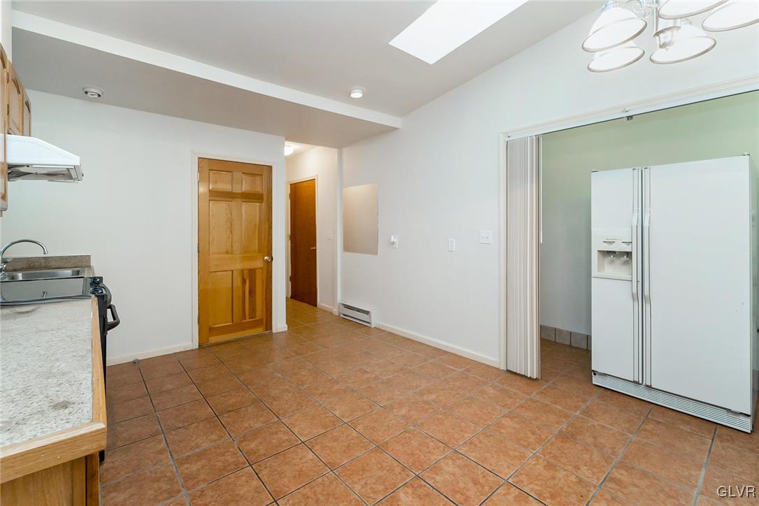 427 Front Street 3F