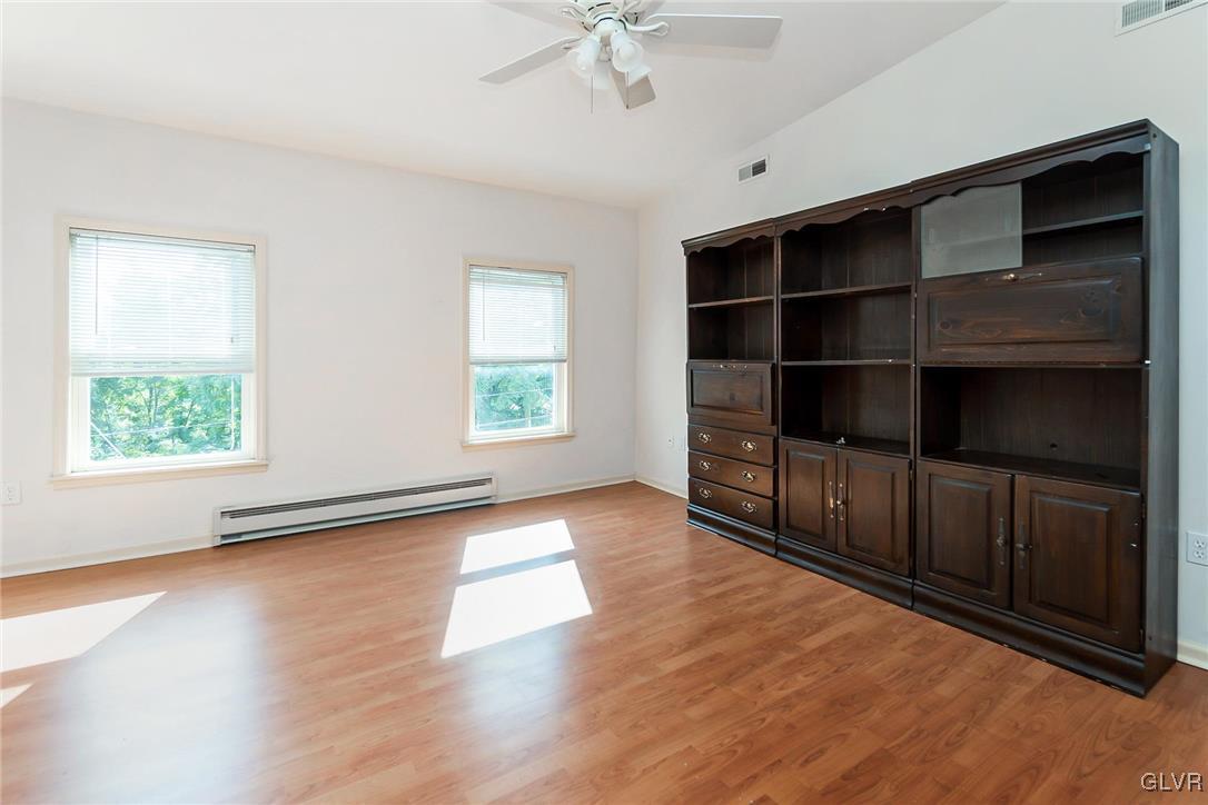 427 Front Street 3F