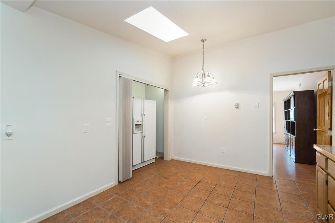 427 Front Street 3F