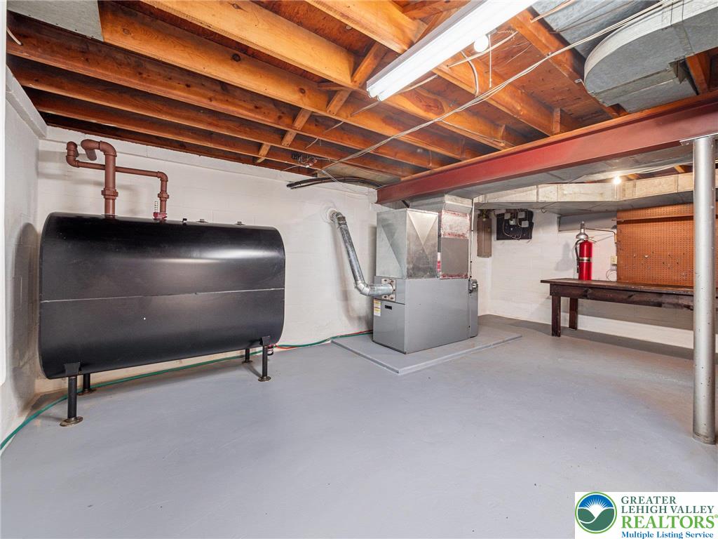 1828 31st Street Southwest