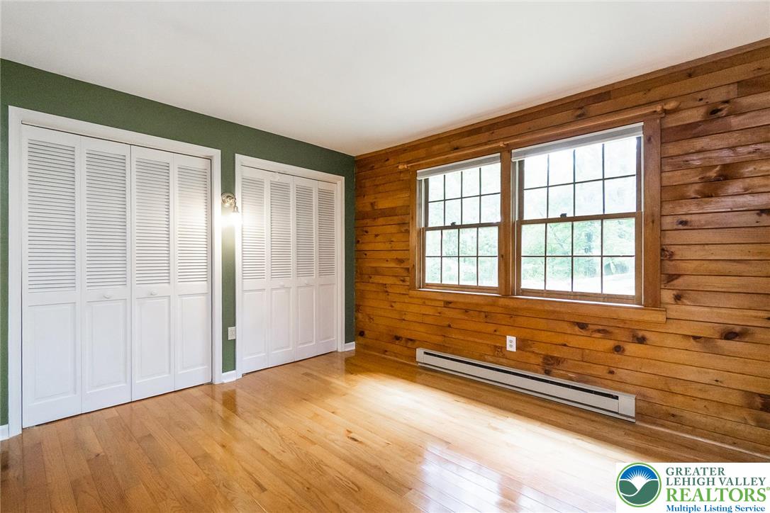 315 Moyers Lane