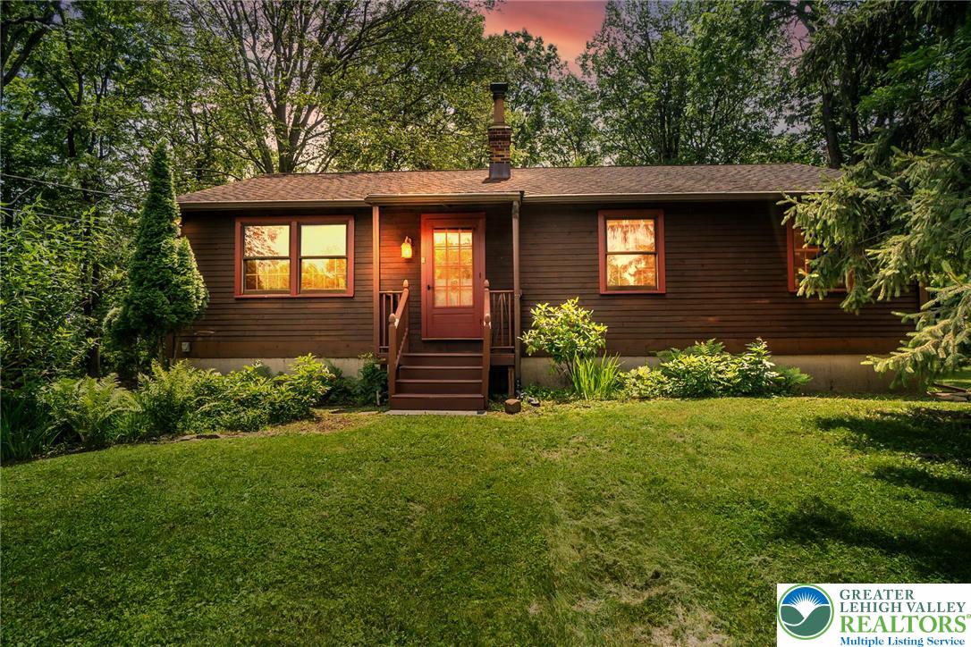 315 Moyers Lane
