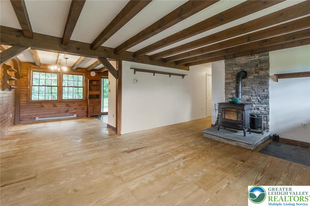 315 Moyers Lane