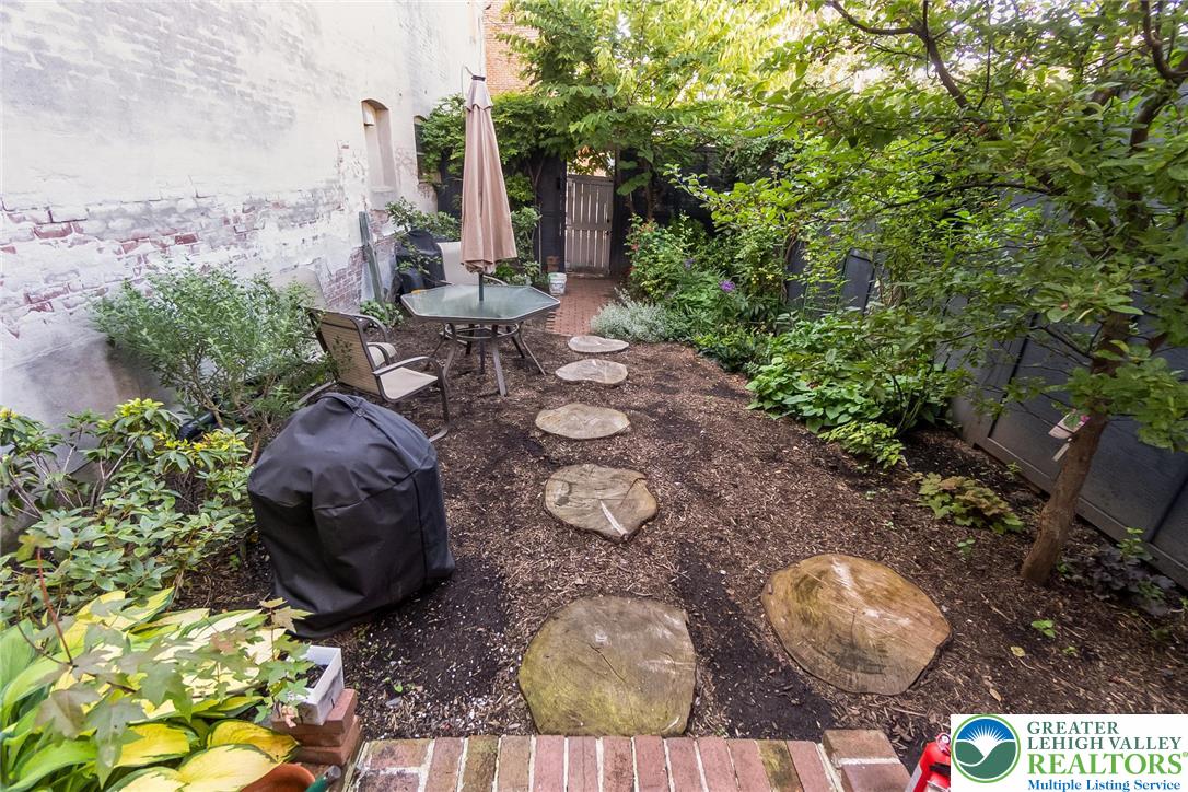 1035 West Turner Street