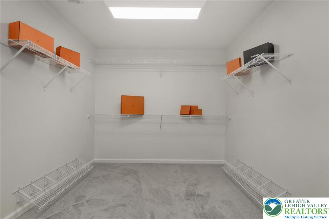 2739 Apple Valley Circle