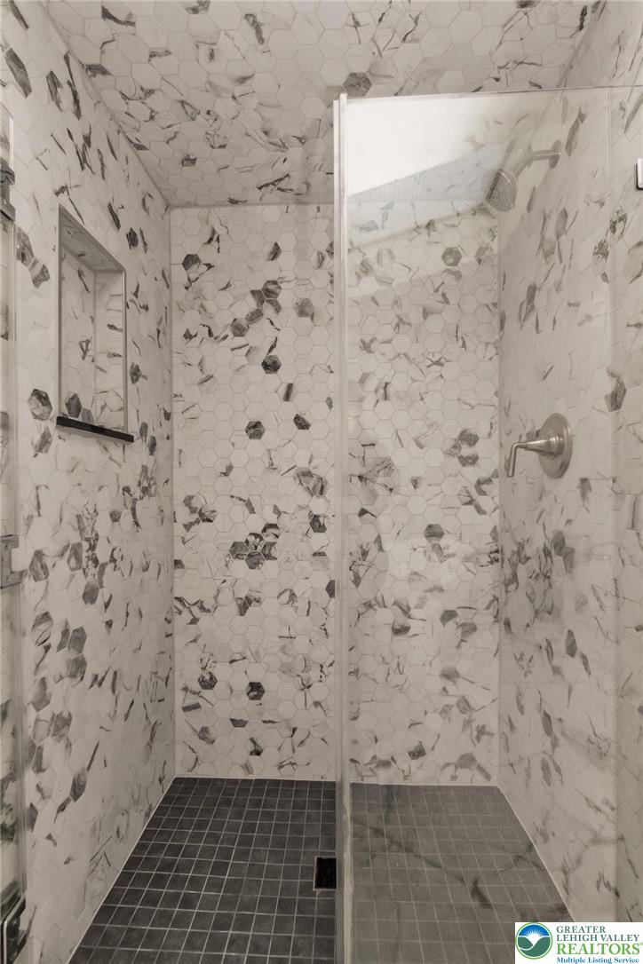 2739 Apple Valley Circle