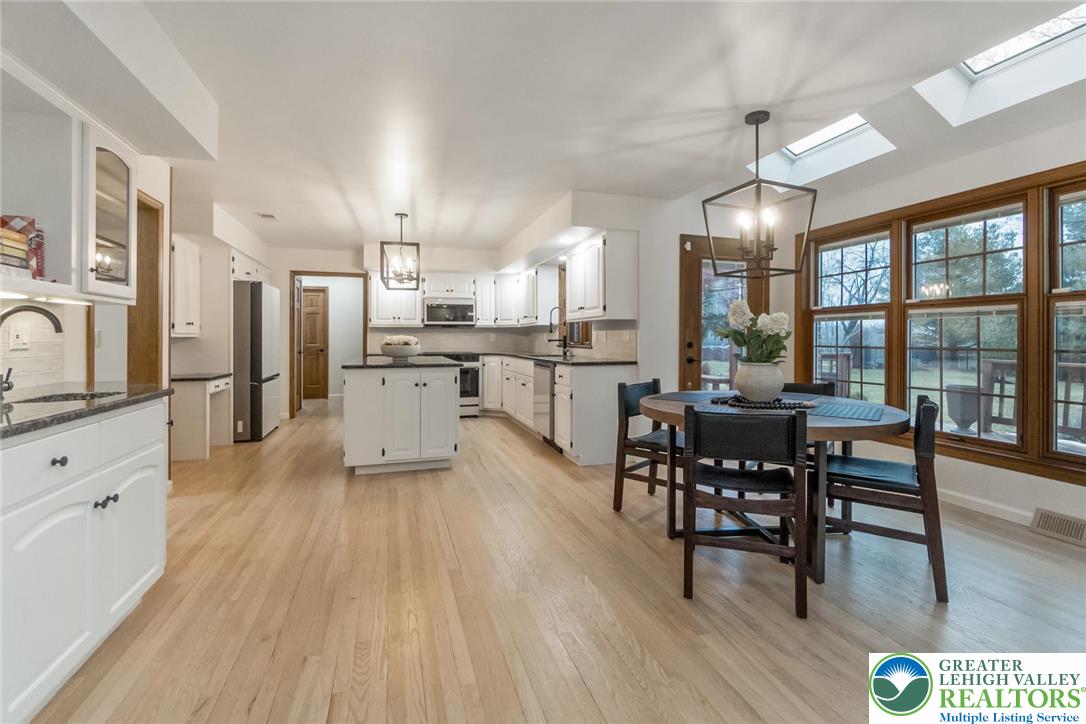 2739 Apple Valley Circle