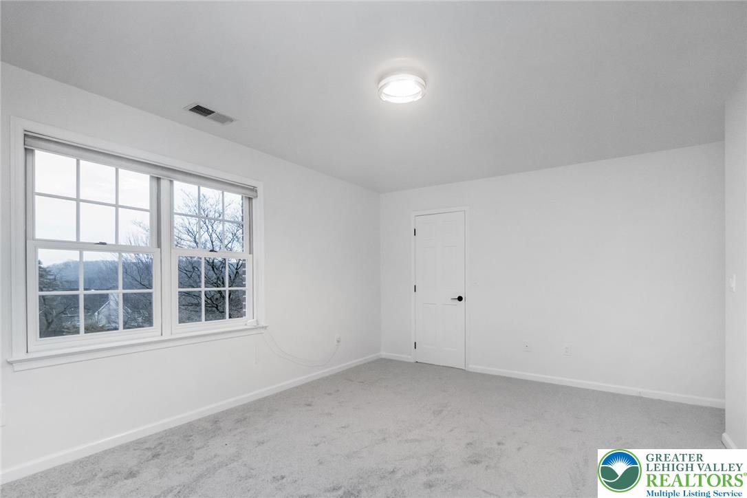 2739 Apple Valley Circle