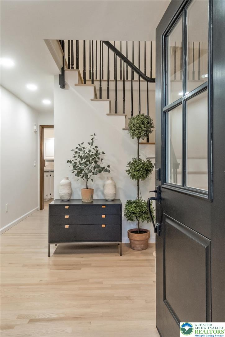 2739 Apple Valley Circle