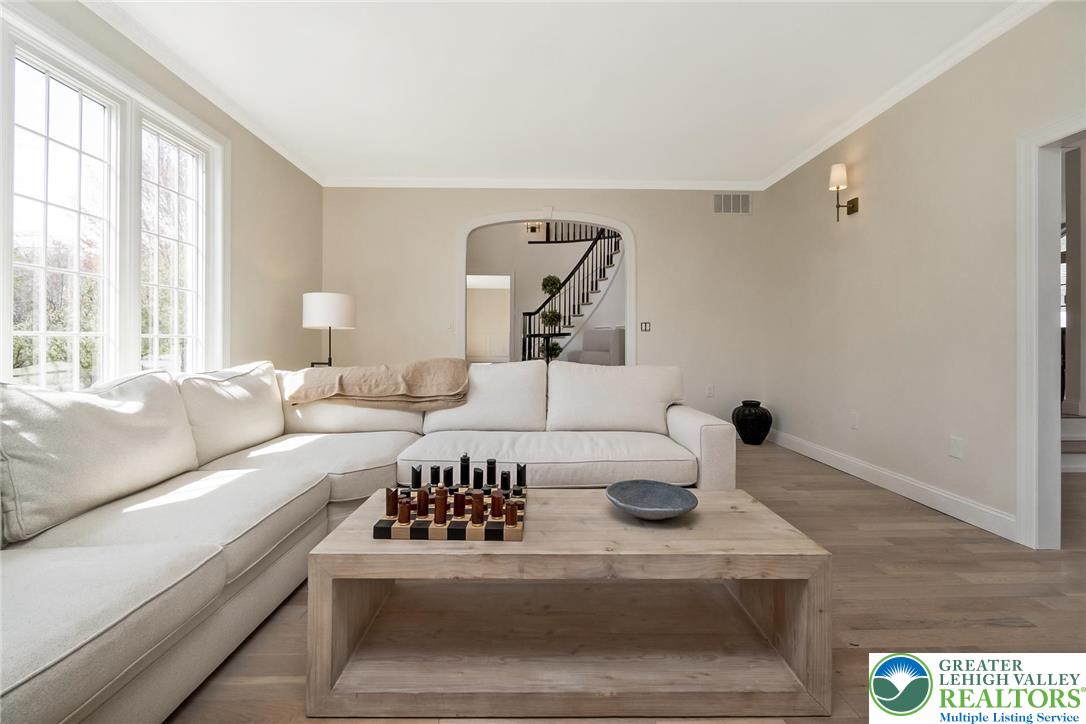 4359 Farmington Circle