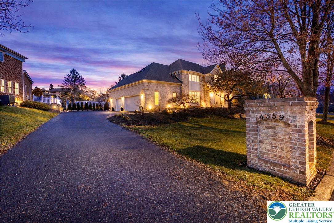 4359 Farmington Circle