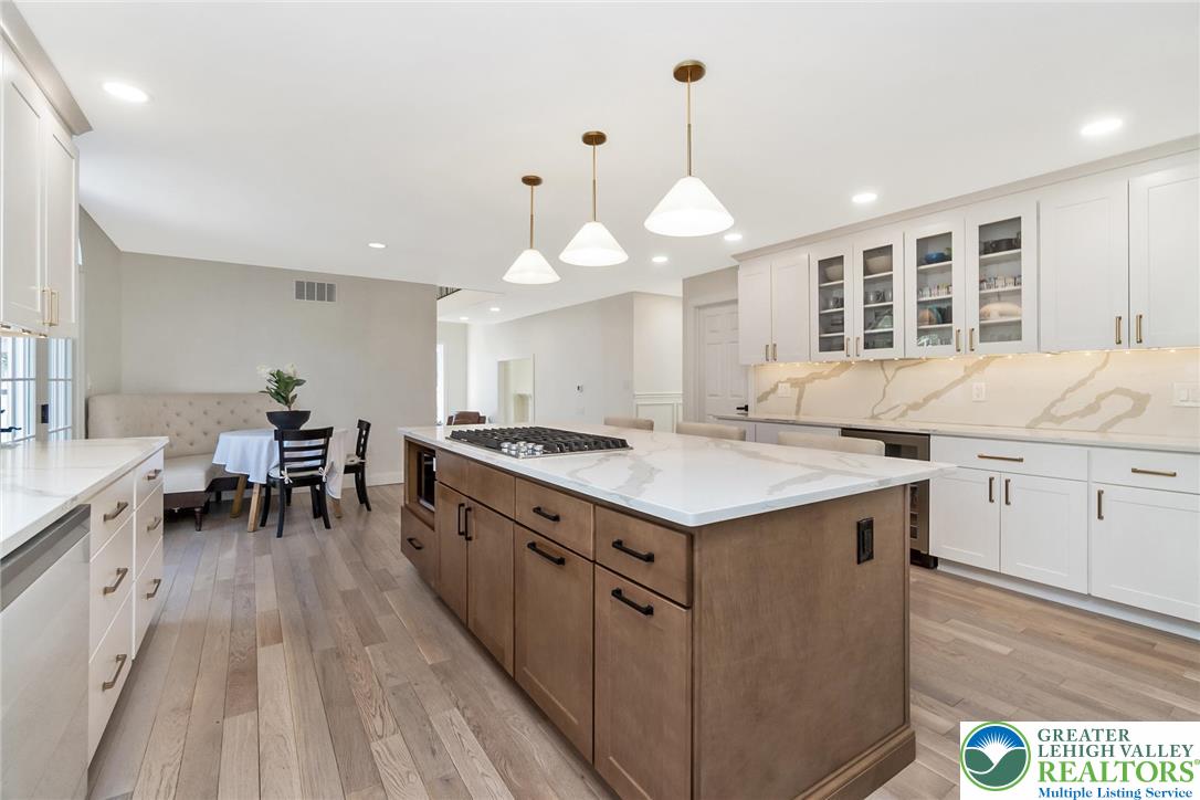 4359 Farmington Circle