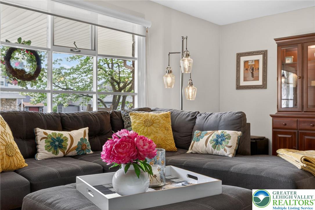 3038 Sequoia Drive